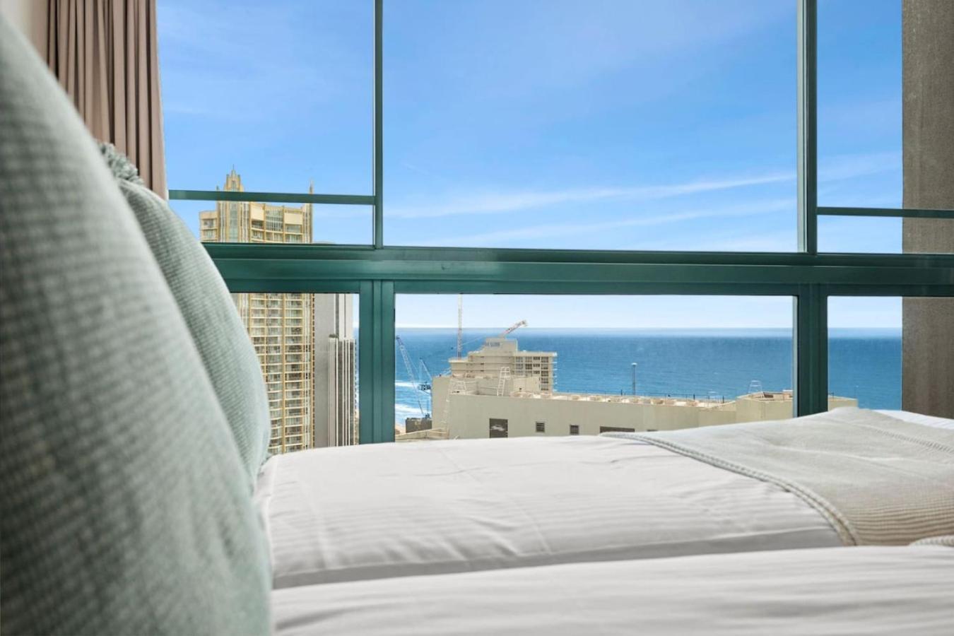 Palm View Getaway With Ocean Views - Mantra